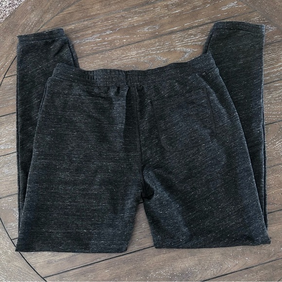 Flint and Tinder Joggers Sweatpants in Heathered Black | Size Medium | USA Made - Picture 2 of 7